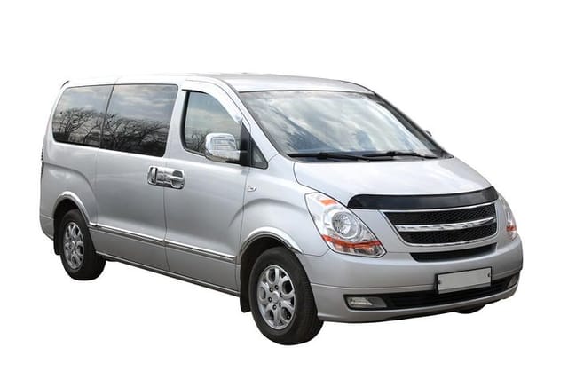 Transfer in private Minivan